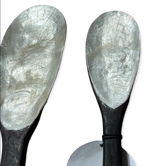 NWT Anthropologie Mother of Pearl Serving Spoon Set - Picture 4 of 7